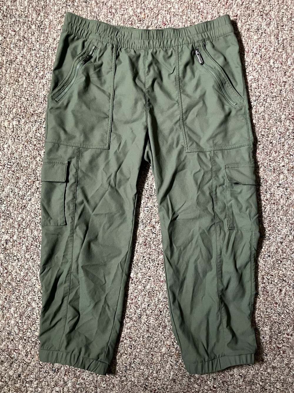 Lucy Activewear Pull On Cropped Capri Cargo Zip Pocket Olive Nylon Blend Women S